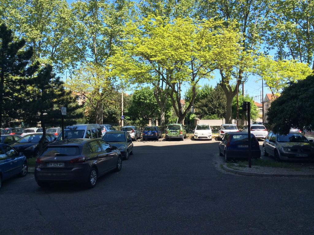 Modern Apart 70M2 - 2 Rooms - Parking Avignone Esterno foto