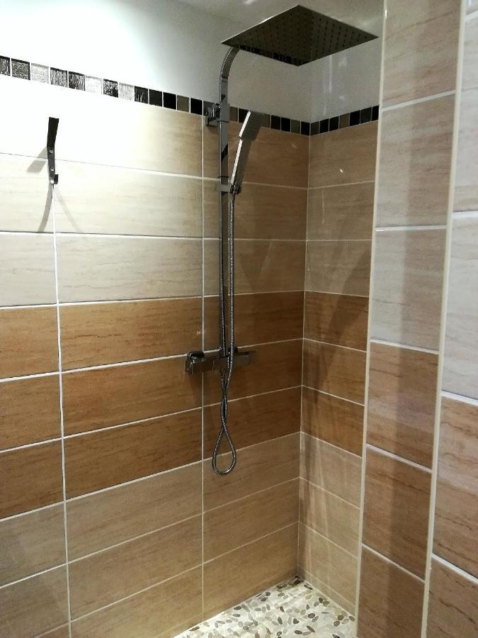 Modern Apart 70M2 - 2 Rooms - Parking Avignone Esterno foto